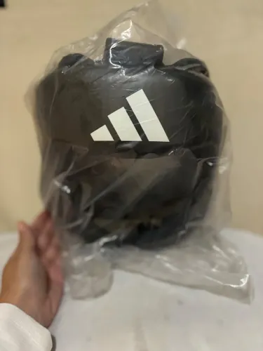 Protetor de Cabeça Adidas