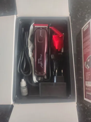 Máquina kemei semi nova