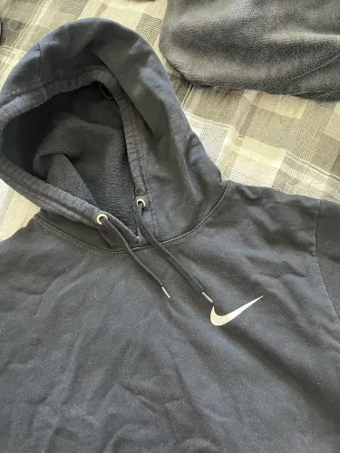 moletom preto nike