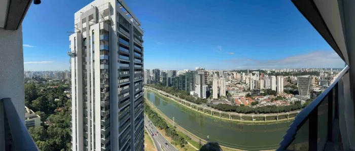 Apartamento para venda tem 186 metros quadrados com 3 quartos