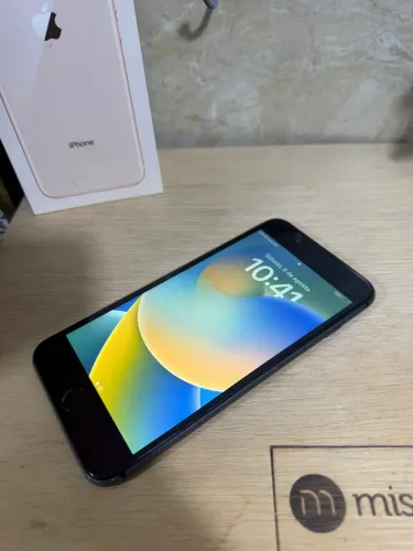 iPhone 8 Plus