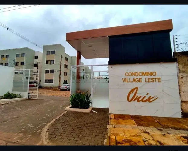 Dividir apartamento completo e mobiliado.
