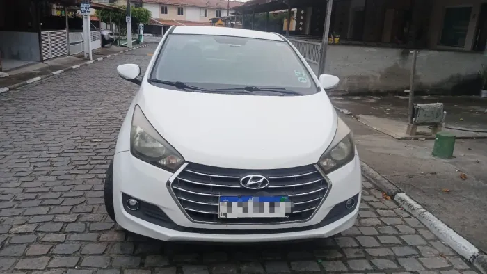 Hyundai HB20S C.plus/c.style 1.6 Flex 16V Mec.4p 2017