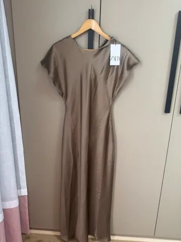 Vestido Zara novo, tam P