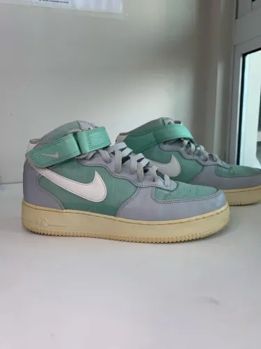tênis Nike Air Force 1 Mid '07 LX masculino