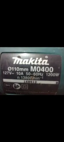 Makita e lixadeira por 700 reais usada mas em perfeita condição..
