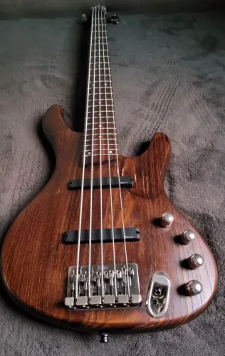 Contra Baixo Ibanez Ergodyne 555