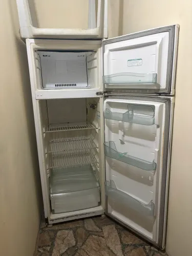 Geladeira cônsul - funcionando perfeitamente