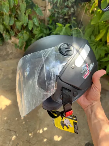 Capacete 3 Liberty Chumbo na etiqueta pra vender hoje