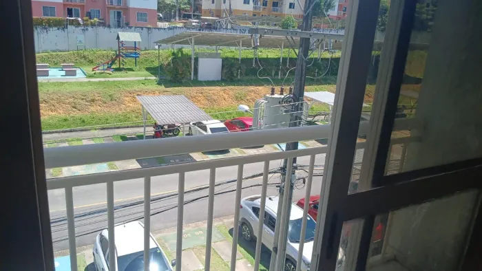 Alugo apartamento no Condomínio Jardim Paradiso Alamanda