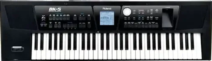 ROLAND TECLADO BK5  