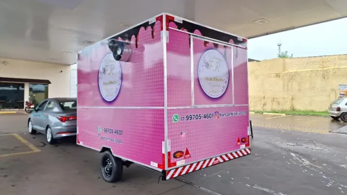 Trailer bolos food