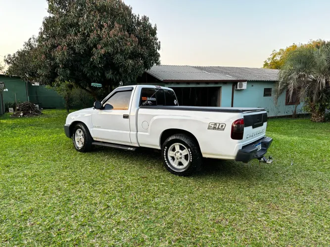 Chevrolet S10 P-up Colina 2.8 TDI 4x2/4x4 CS Dies. 2010