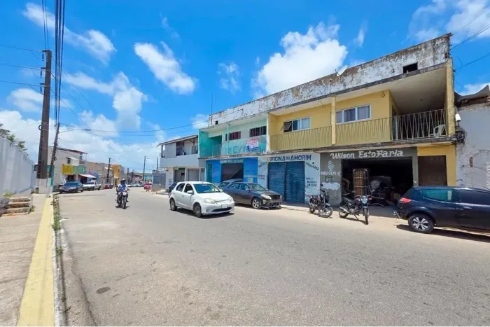 Ponto Comercial e Residencial à venda no Alecrim