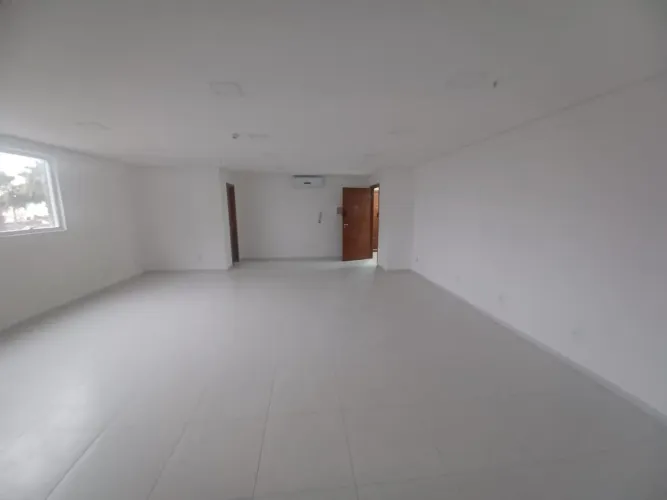Excelente Sala Comercial no Dubai Business Center!
