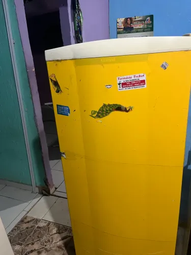 Geladeira pra sair logo!