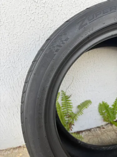 Par Pneus aro 17 215/50R17