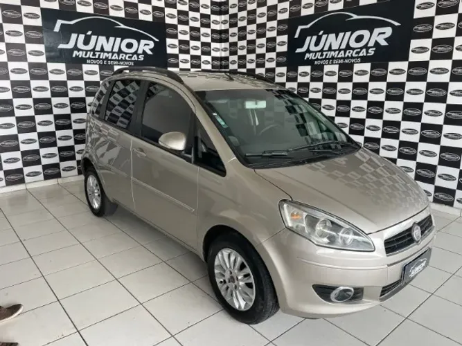 Fiat Idea Attractive 1.4 Fire Flex 8V 5P 2012