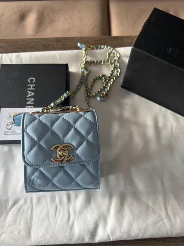 Mini bolsa Chanel