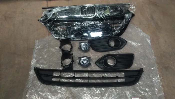 Grade cromada Honda hrv 19/20/21