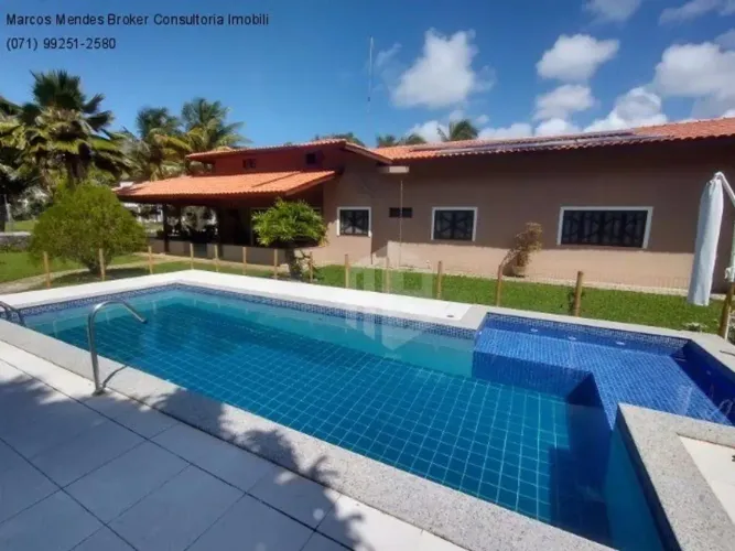 Casa à Venda no Condomínio Encontro das Águas | Lauro de Freitas | 5 Quartos | Terreno de