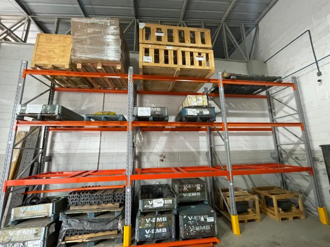 Estante de Aço para Armazenamento - Capacidade Industrial
