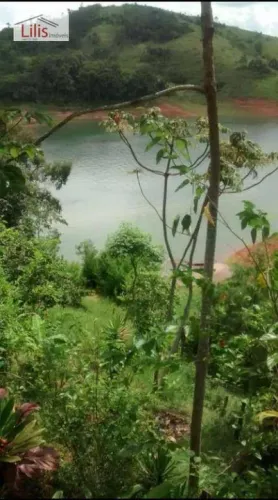 Casa beira da Represa em Igaratá - 2180m²