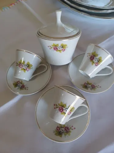Porcelanas  real 