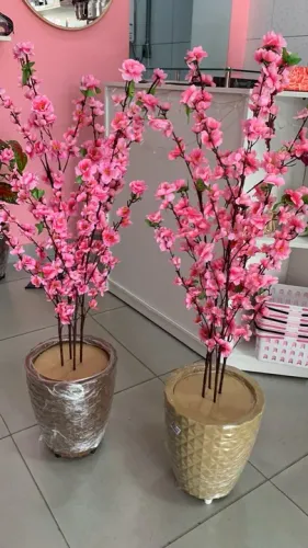 Cerejeiras rosa decorativa