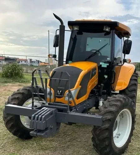 Trator Valtra A250