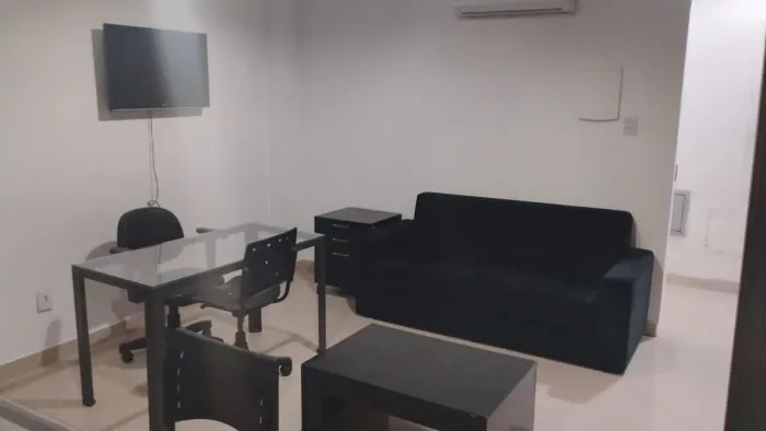 Sofisticada sala comercial no Ed. José Viana