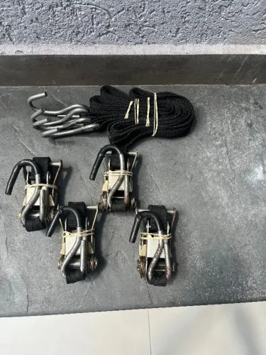 Catraca cinta para moto carreto com 4 