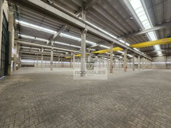 Galpão para alugar, 10000 m² por R$ 450.000,00/mês - Vila Alpina - São Paulo/SP