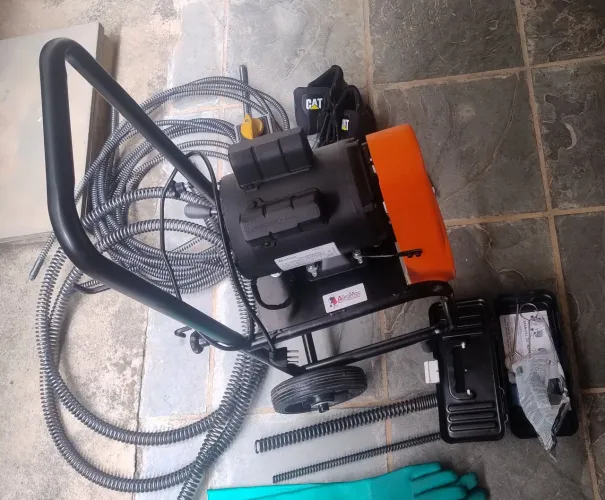 Máquina desentupidora