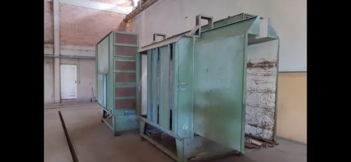 VENDE-SE URGENTE CABINE DE PINTURA ELETROSTÁTICA LINHA CONTINUA