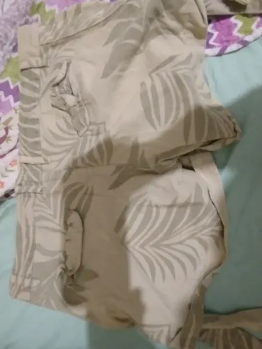 Shorts Estampado Bege