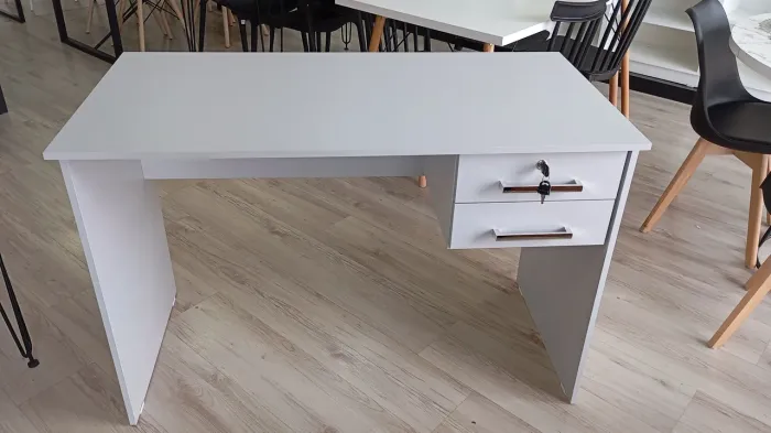 Mesa de Escritório cinza 