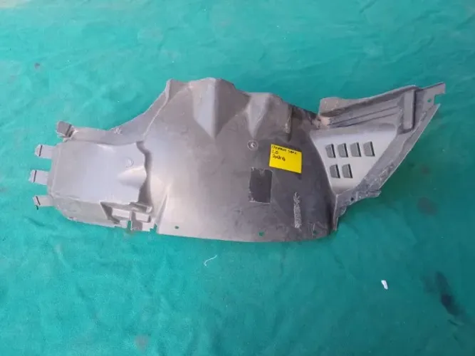 para-barro roda dianteira Sonic 2012/16 usado 