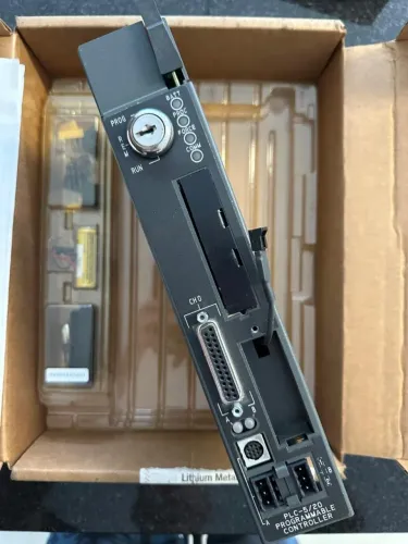 CPU Allen Bradley 1785-l20B/E - Novo