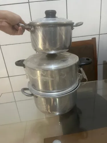 Conjunto de panelas de aço inoxidável