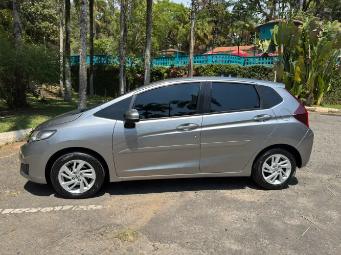 Honda Fit LX 1.5 Flexone 16V 5P Mec. 2015