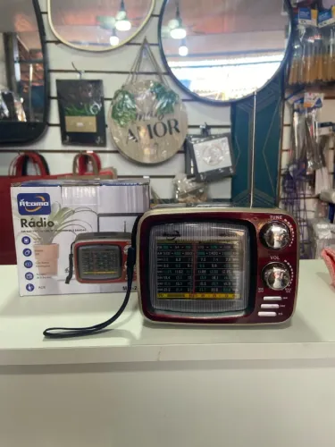 RADIO RETRO 