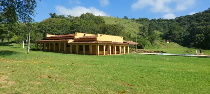 Sítio / Fazenda em Santa Isabel
