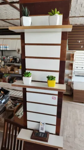 Expositor canaletado slatwall em mdf branco prateleira inteligente