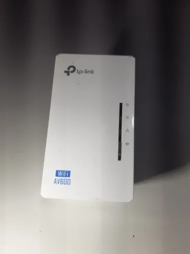 Urgente- Extensor de sinal Wi-Fi  TP Link Av 600