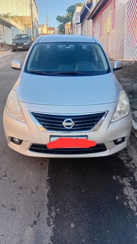 Vendo Nissan Versa Sl 2014