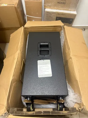 Caixa de Som Subwoofer QSC KS 212C 3.5KW