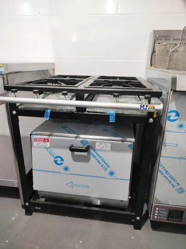 R1 Fogão Industrial 4 Bocas alta pressão com Forno Innal