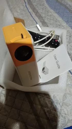 Mini Projetor Portátil - Novo na Caixa