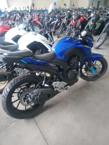 YAMAHA FZ25 2025 0KM VITÓRIA MOTORS